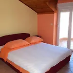 شقة Delfin Grebaštica