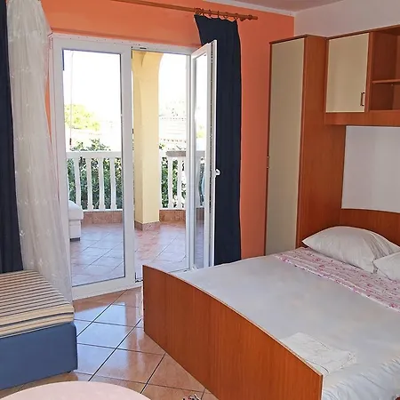 Delfin Appartement *